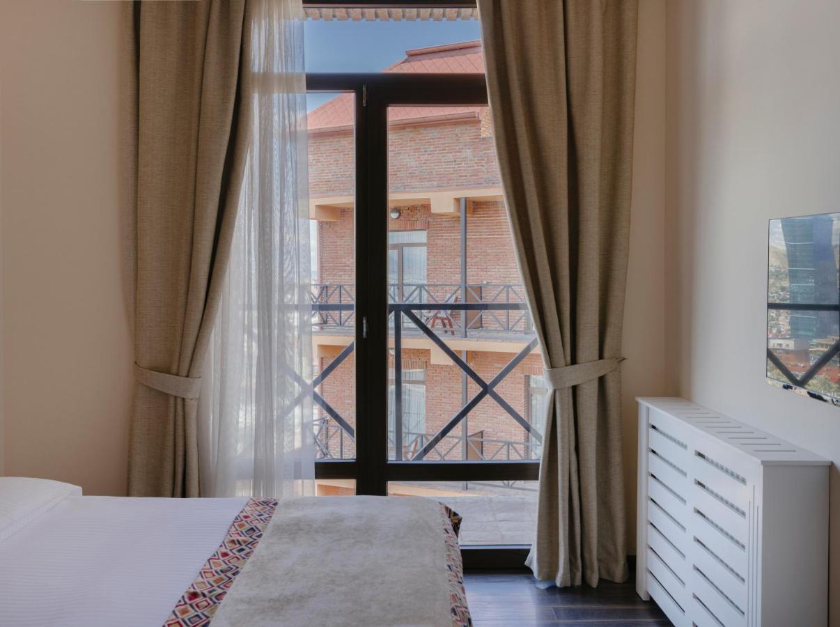 Ginger Hotel Тбилиси Экстерьер фото