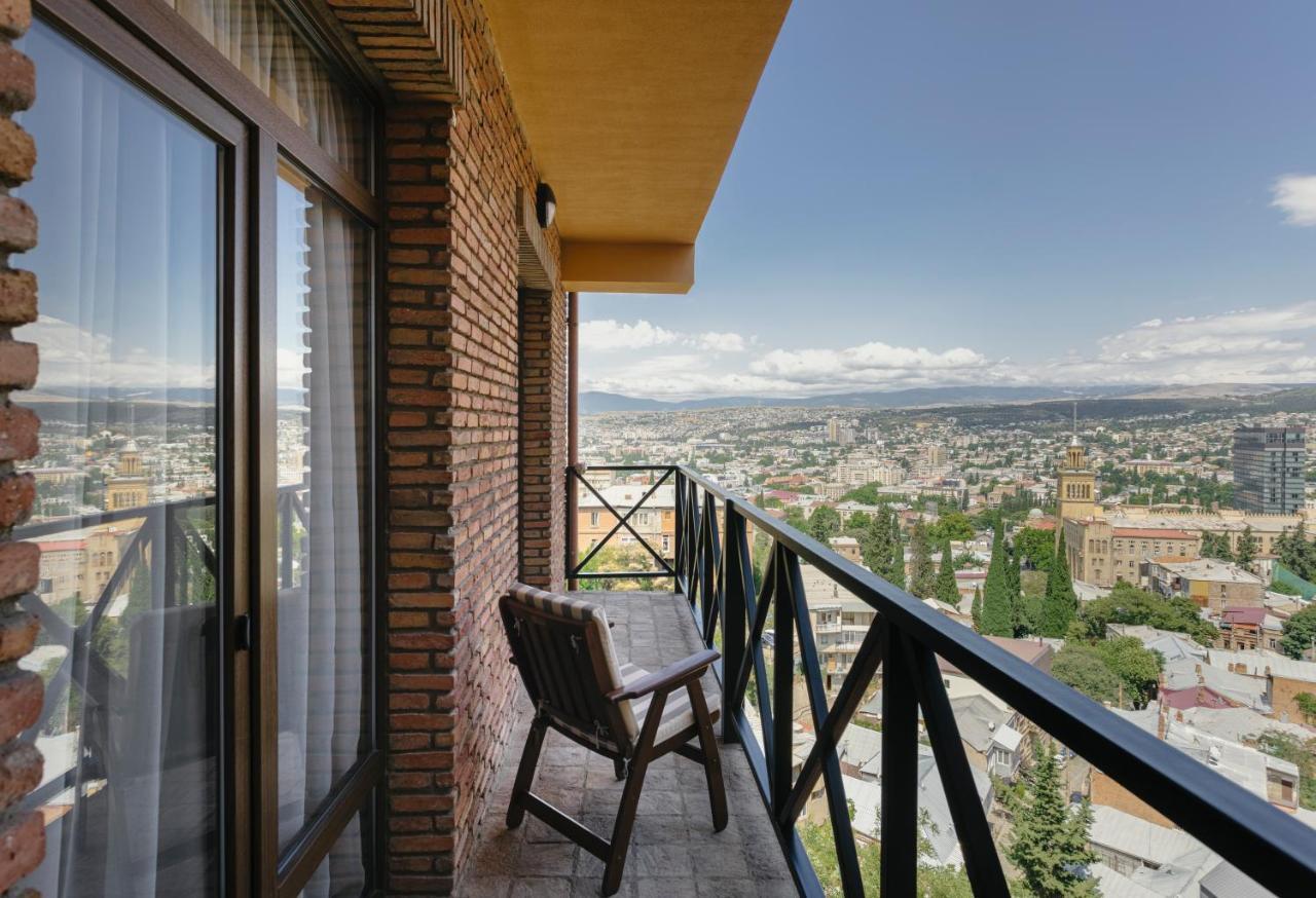 Ginger Hotel Тбилиси Экстерьер фото