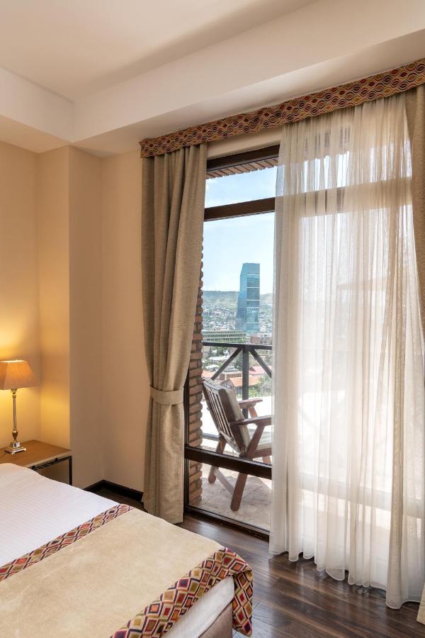 Ginger Hotel Тбилиси Экстерьер фото