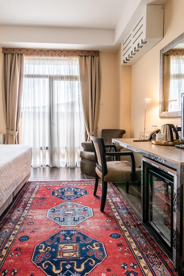 Ginger Hotel Тбилиси Экстерьер фото