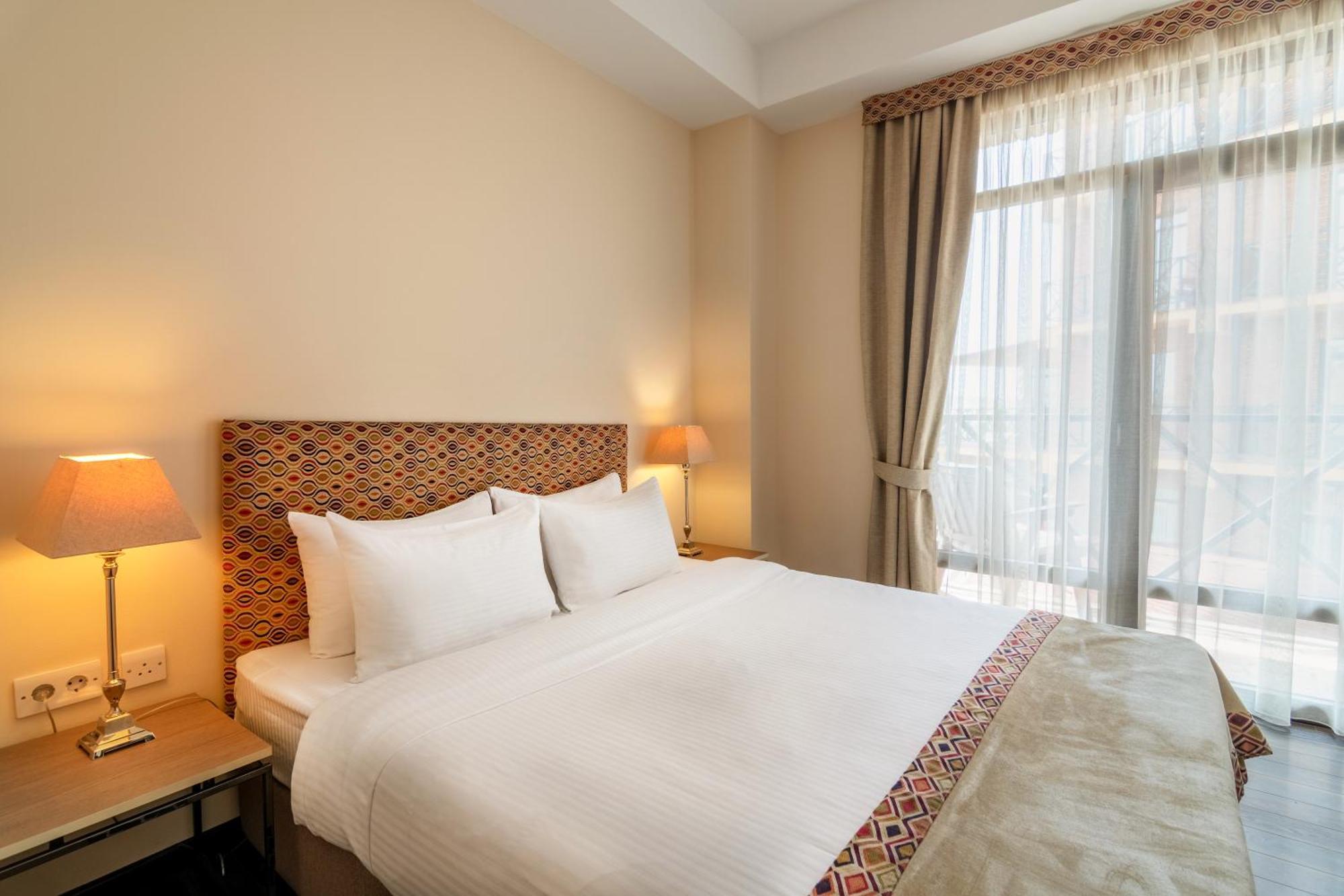 Ginger Hotel Тбилиси Экстерьер фото