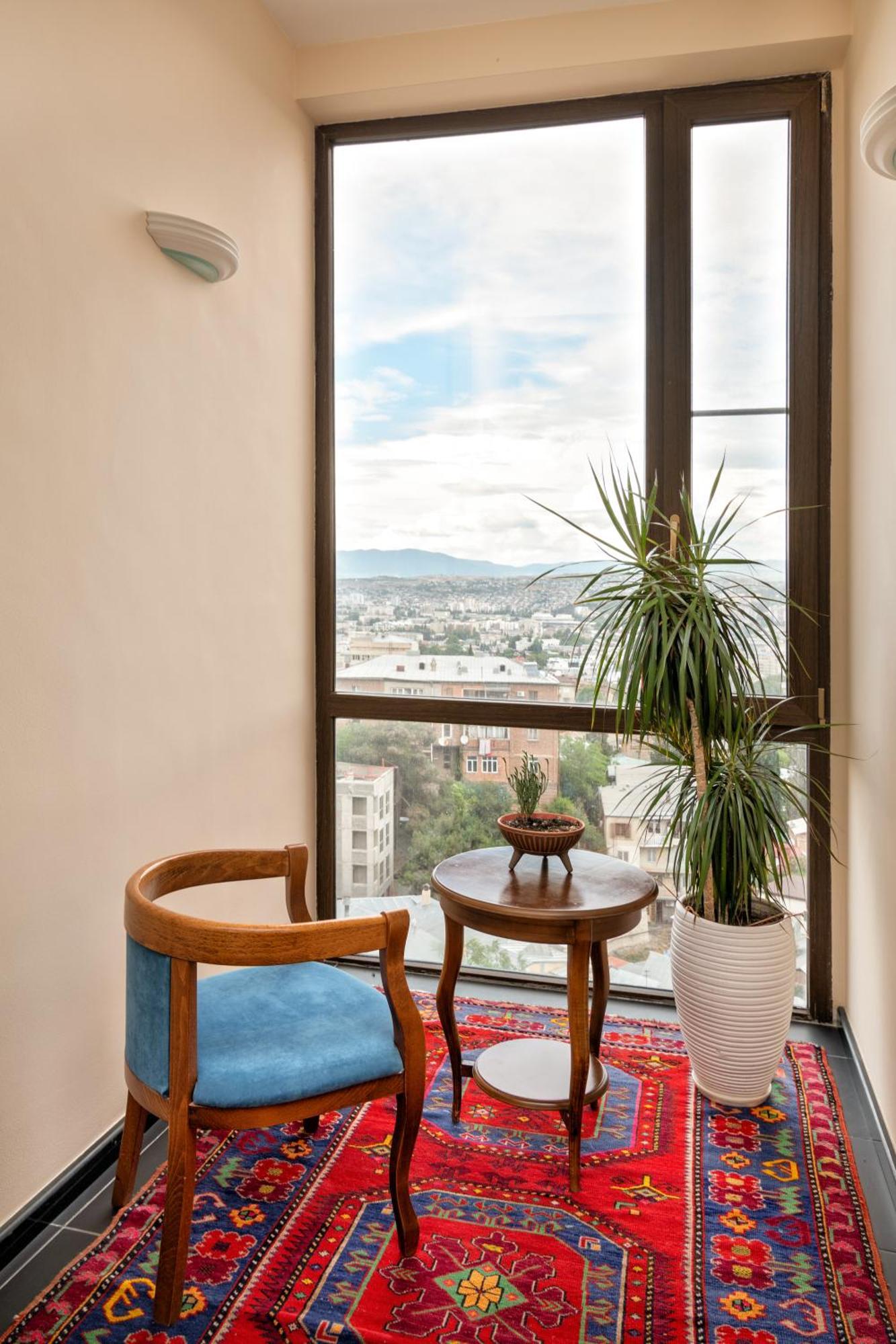 Ginger Hotel Тбилиси Экстерьер фото
