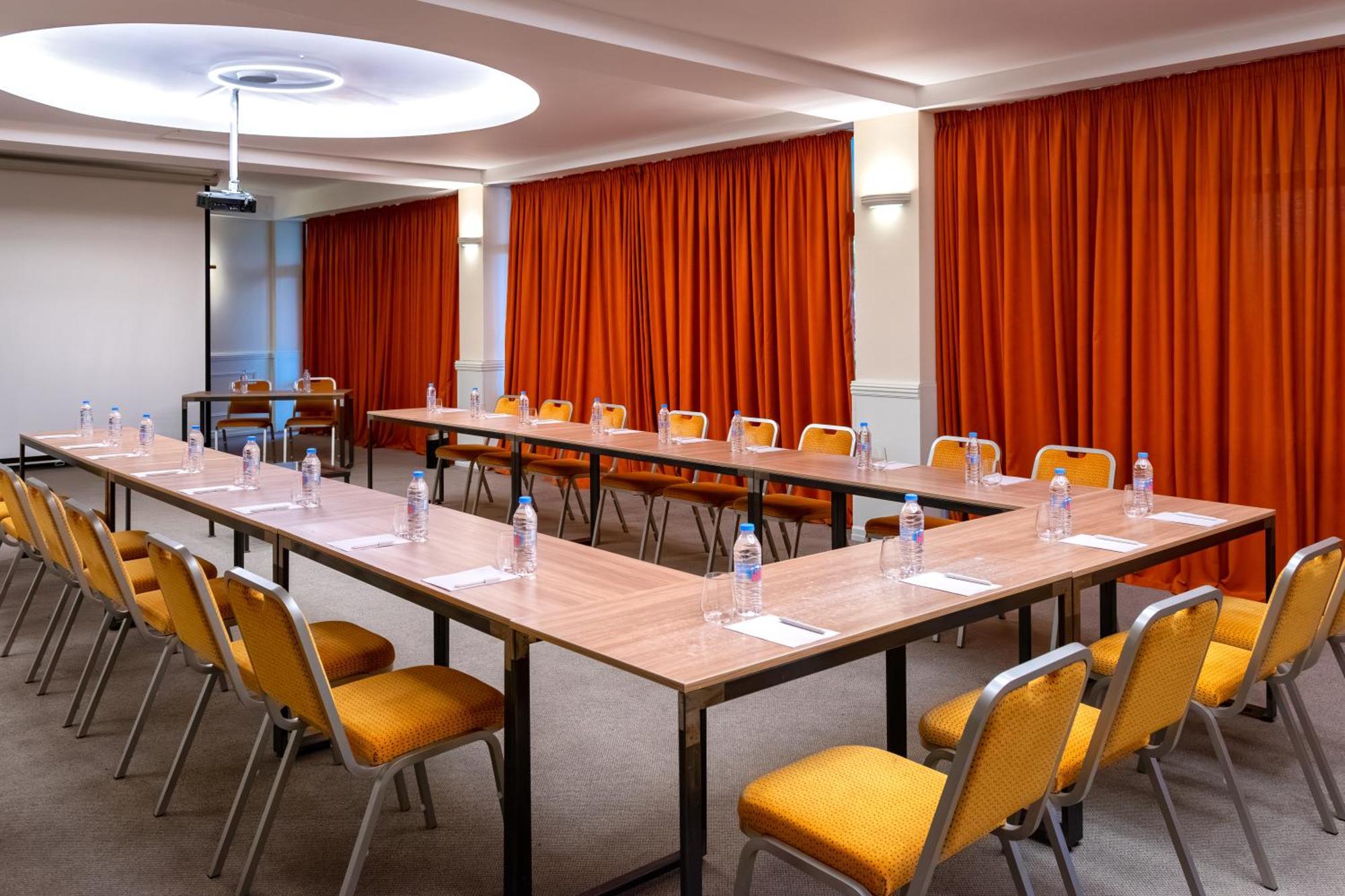 Ginger Hotel Тбилиси Экстерьер фото